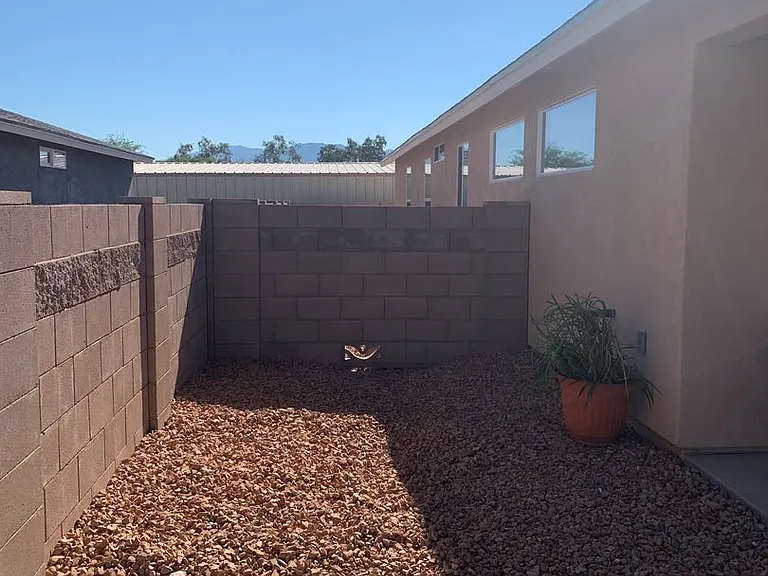 2382 S Clovis Pl — Photo 37