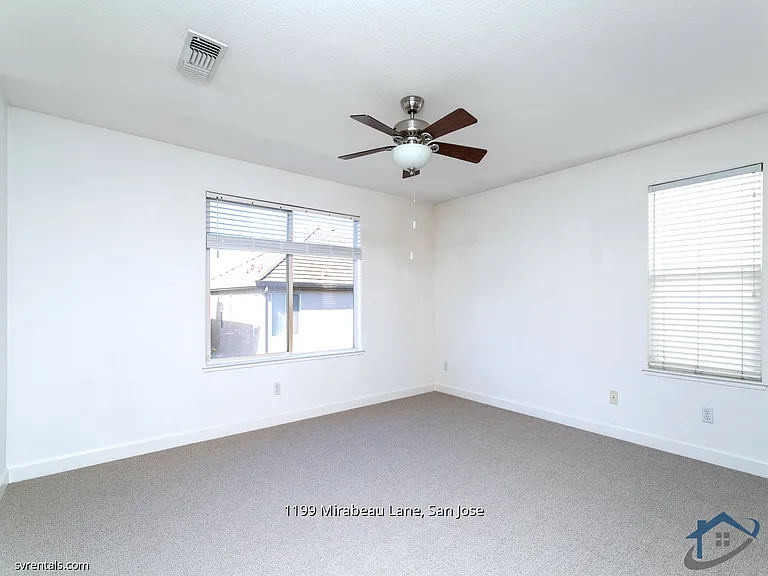 1199 Mirabeau Ln — Photo 9