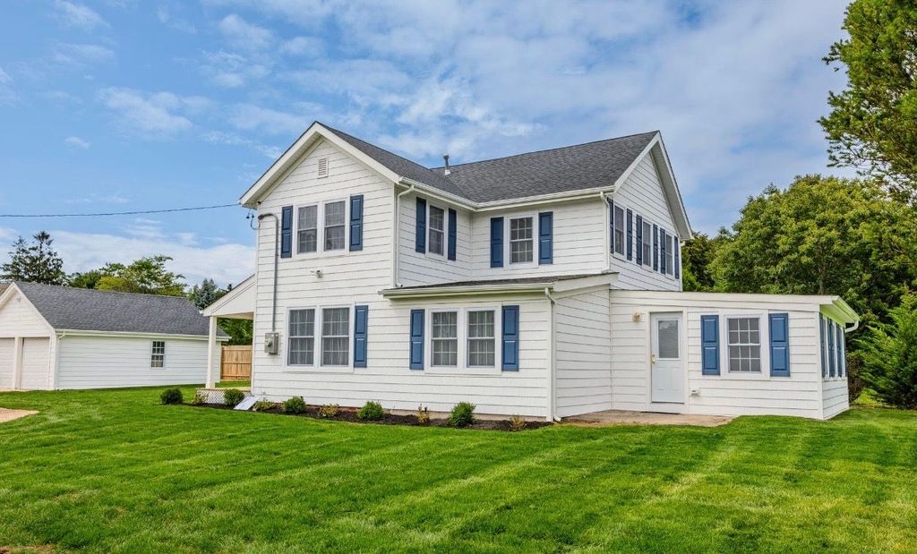12 Pleasant Ave - Property Image
