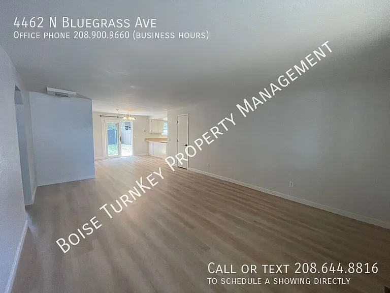 4462 N Bluegrass Ave — Photo 4