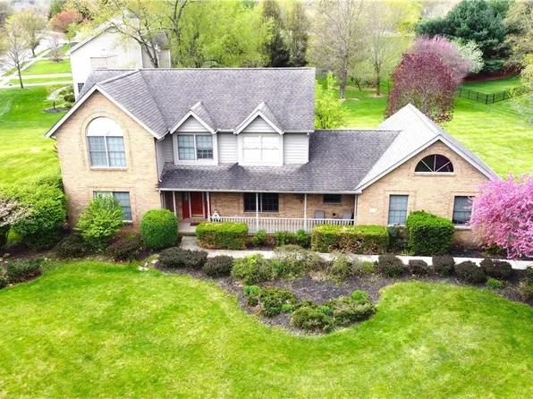 290 Longford Dr, Granville, OH 43023
