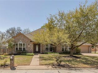 716 Royal Adelade Dr, College Station, TX 77845