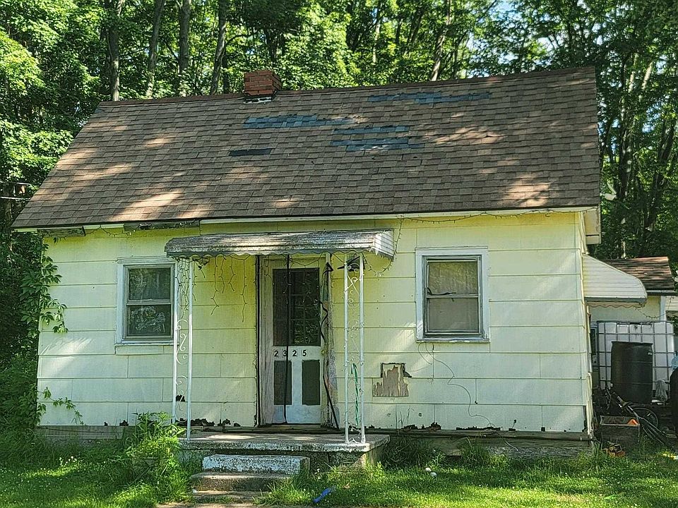 1st image of 2325 E Sanilac Rd