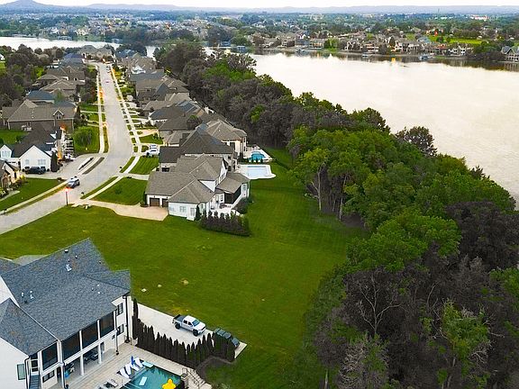 4th image of 1537 Boardwalk Pl