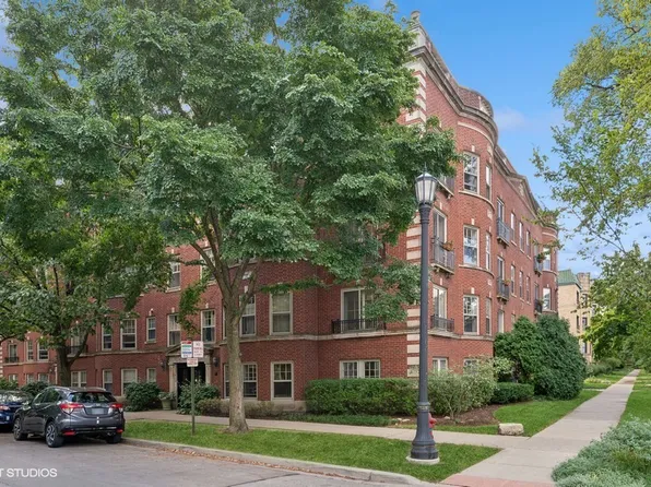 240 Lee St APT 2W, Evanston, IL 60202