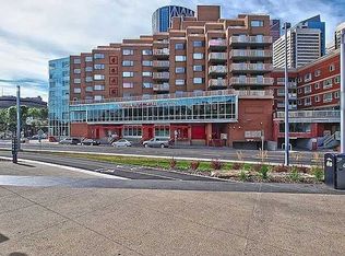 128 2nd Ave SE, Calgary, AB T2G5J5