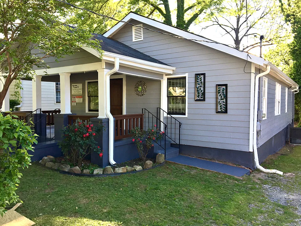 111 Ozone St SW