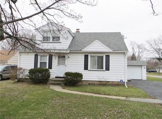 584 Elmgrove Rd, Rochester, NY 14606