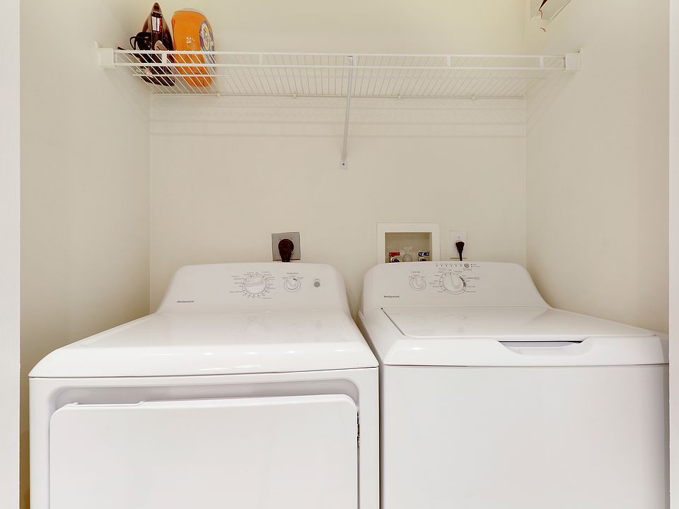 1st image of 630 Sapodilla Ave APT 411