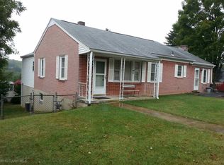 410 Tyler St, Staunton, VA 24401