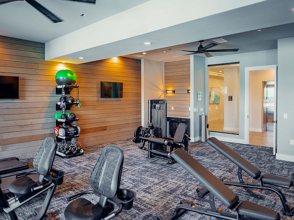Hamilton - Fitness Room #2