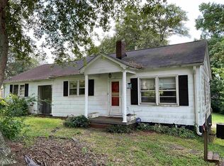37 Bishop St, Inman, SC 29349