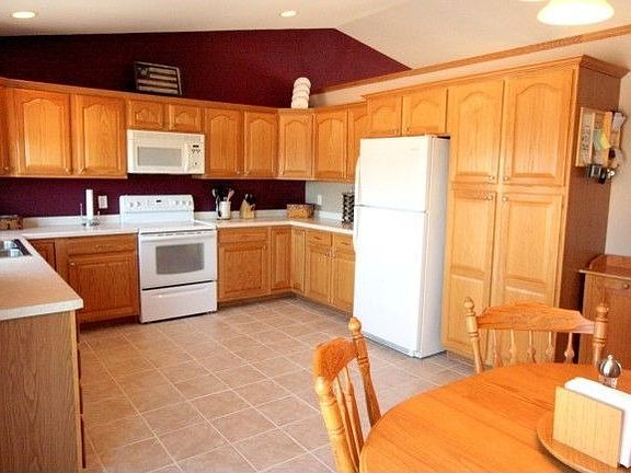 3rd image of 213 Buena Vista Dr