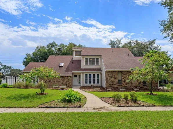 4951 COURTLAND LOOP, WINTER SPRINGS, FL 32708