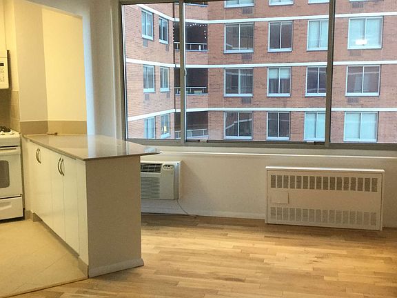 3rd image of 500 2nd Ave APT 6D