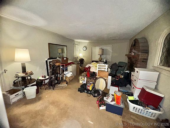 4th image of 1139 S Evanston Ave