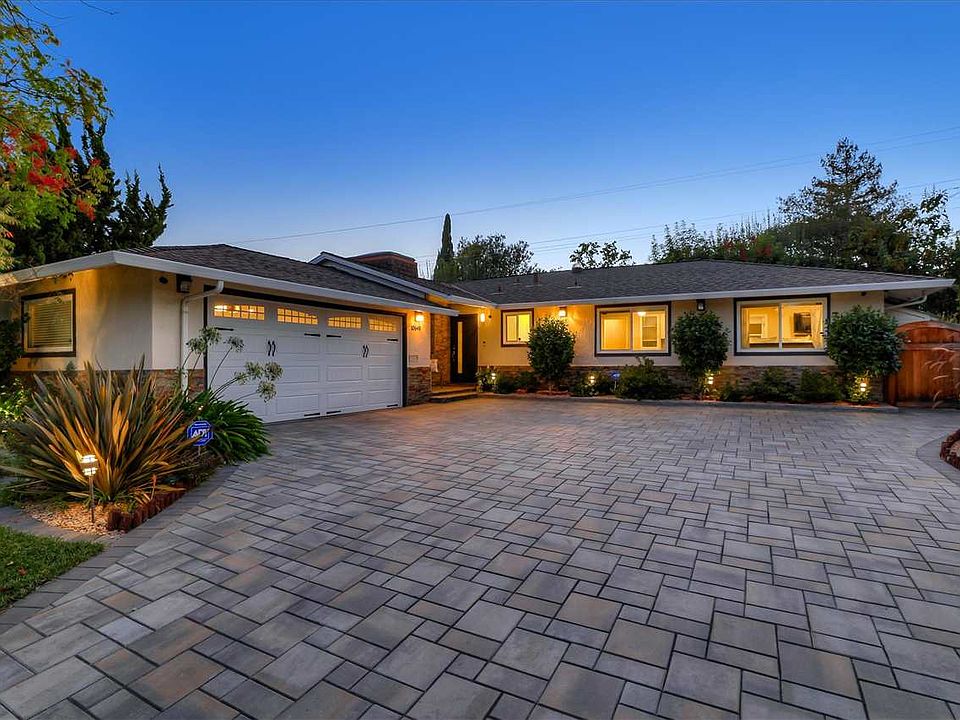 1st image of 10649 Farallone Dr