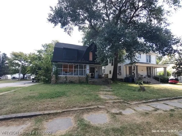 1122 N 14th St, Fort Smith, AR 72901