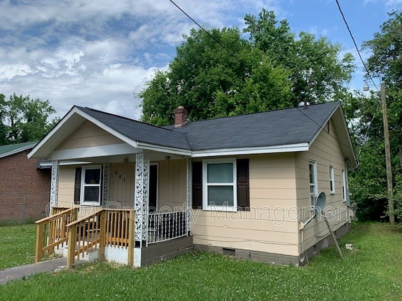 1st image of 987 Hammock St