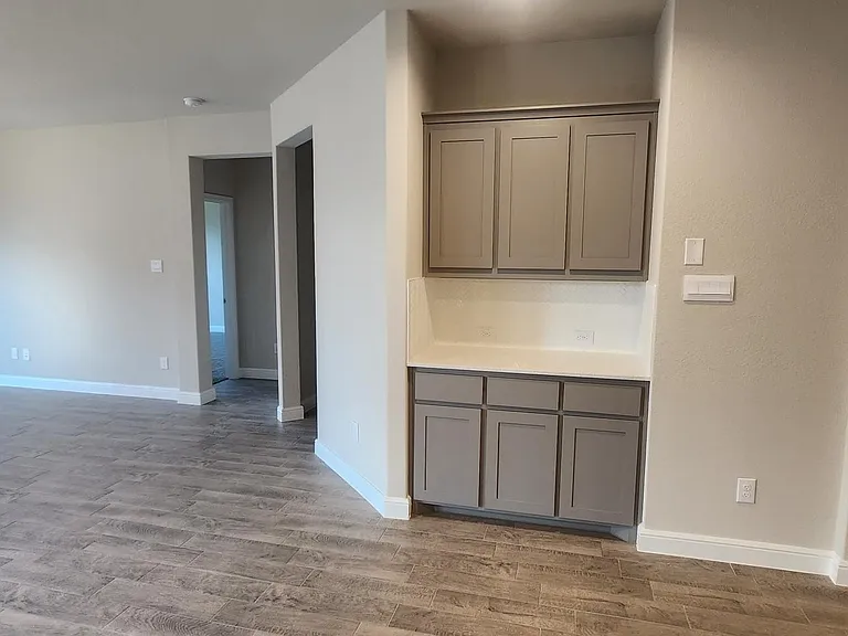1029 Kirkham Way — Photo 19