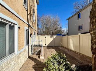 23 Midland Rd, Staten Island, NY 10308