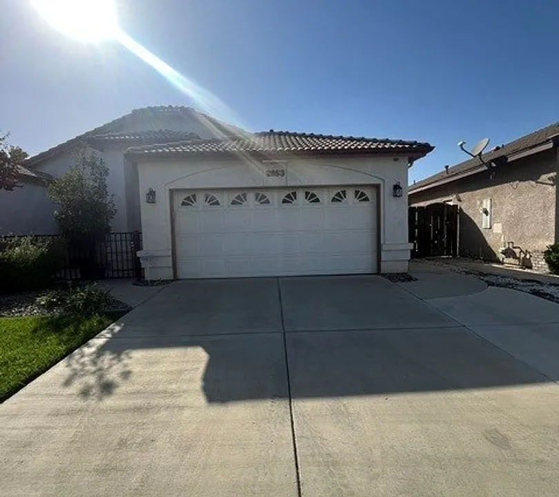 2853 S Terra Linda St