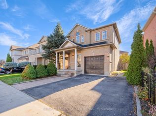 9 Dolce Cres, Vaughan, ON L4H 3C7