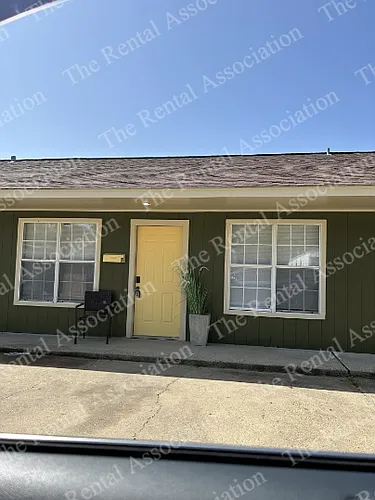 113 Splane Dr #4 Photo 1 113 Splane Dr #4 Photo 1