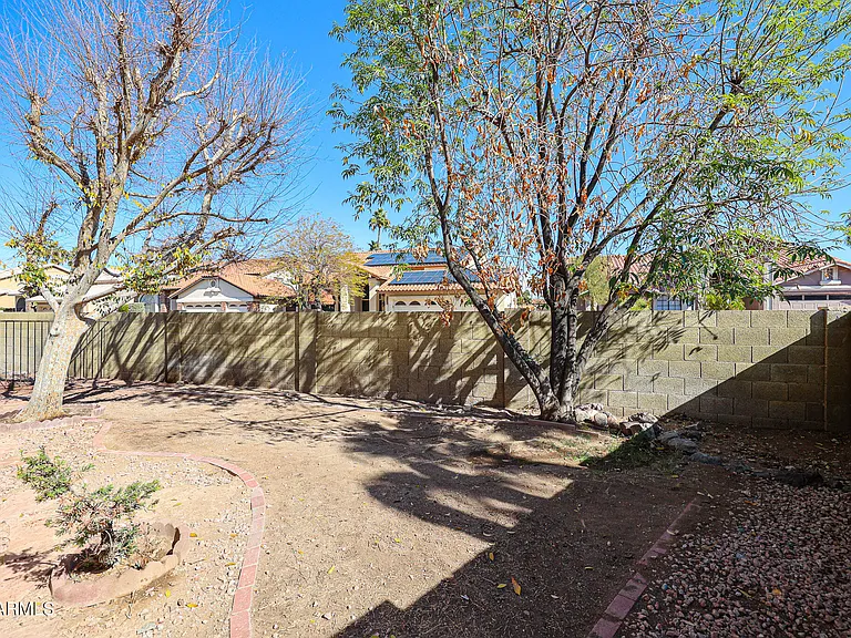 6910 W Kimberly Way — Photo 47