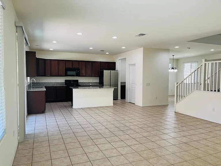7133 Manolo St — Photo 15