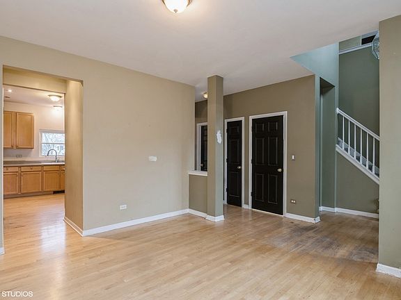 3rd image of 504 McKenzie Ct