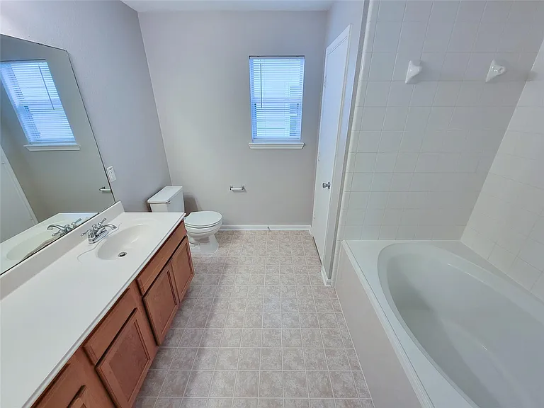 20759 Cypress Crescent Ln — Photo 22
