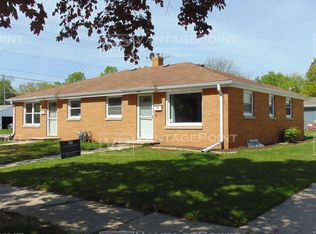 1622 Carroll Ave, Green Bay, WI 54304