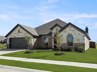 204 Comfort Dr, Joshua, TX 76058