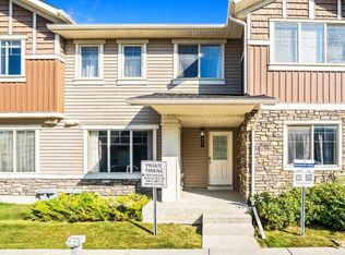 250 S Sage Valley Rd NW #902, Calgary, AB T3R0R6