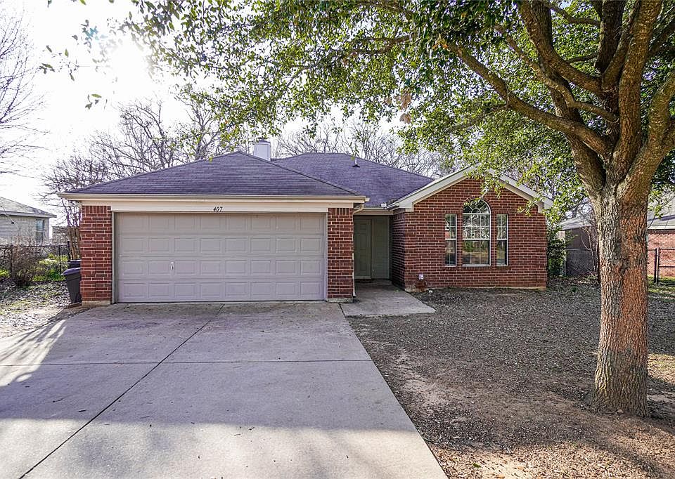 1st image of 407 Redbud Ln