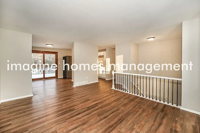 1293 Patton Ct — Photo 3