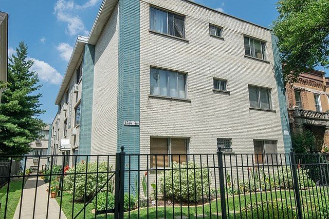 1st image of 4746 N Paulina St APT 2E
