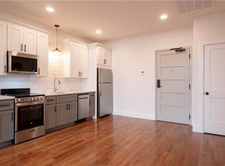 15 Cranston Ave UNIT 26, Newport, RI 02840
