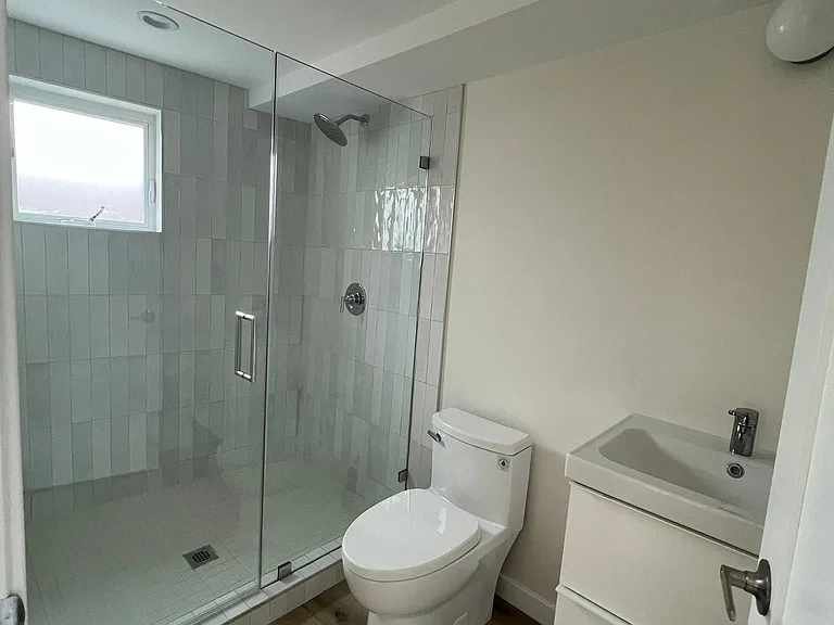 4948 Glacier Dr #1 — Photo 11
