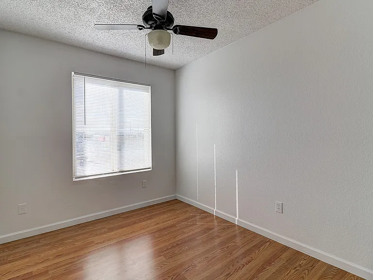 17032 N 16th Dr #7 — Photo 8