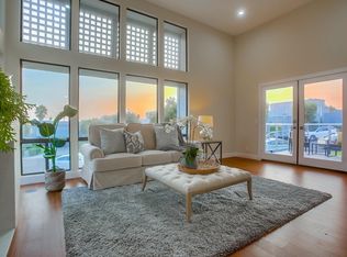 1011 Freedom Ct, Del Mar, CA 92014