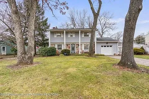 53 Woodridge Ave — Photo 1