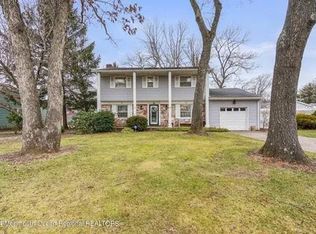 53 Woodridge Ave, Toms River, NJ 08755