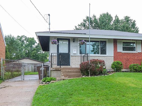 2nd image of 9399 Silva Dr