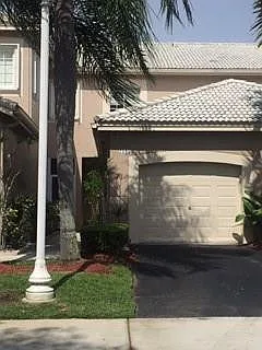 2185 Salerno Cir — Photo 3