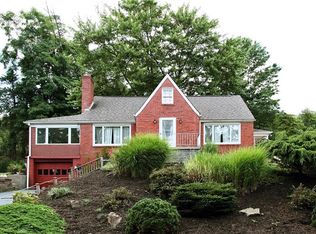 223 Kinvara Dr, Pittsburgh, PA 15237