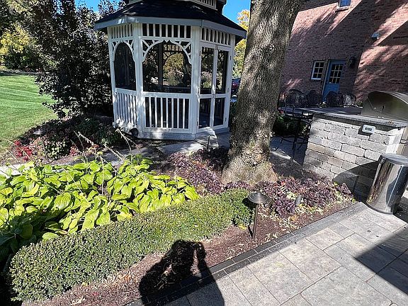 2nd image of 11 Mulberry Dr
