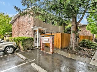 12242 SE 59th St APT 122, Bellevue, WA