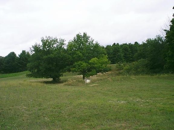 3rd image of Stoney Ln #T-3a